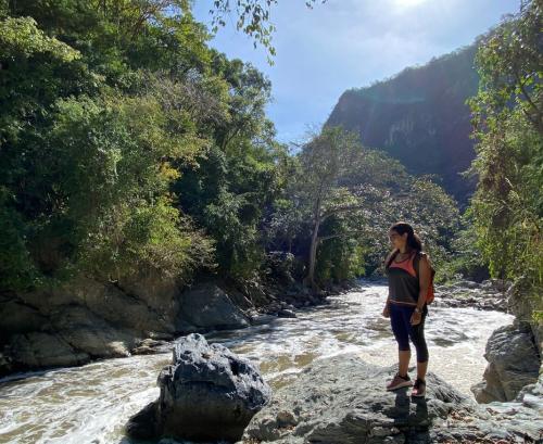 Caminata al cañón del Guaire