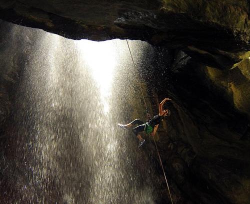 Canyoning en Petaquirito