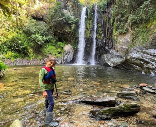 Caminata por el río El Norte